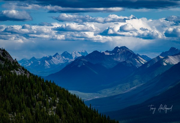 Sulphur Mountin Fade   Hi Res   A3 by Tracy Abildgaard